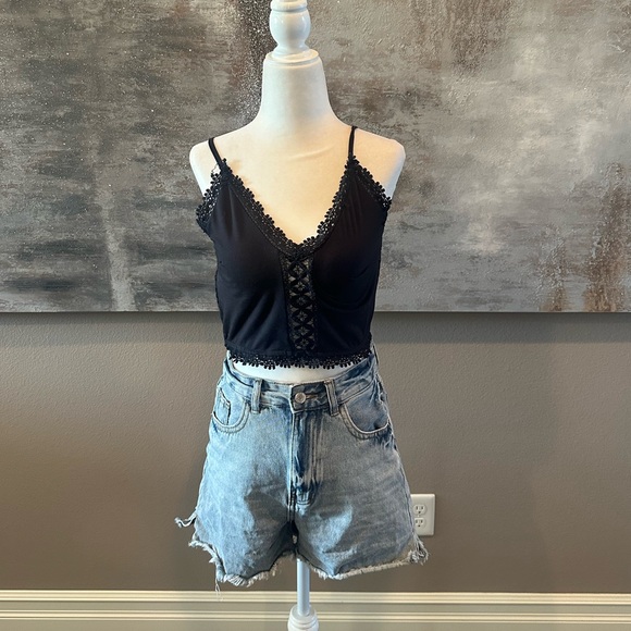 Women’s BKE Essentials Lace-Trimmed Bralette - Picture 1 of 7